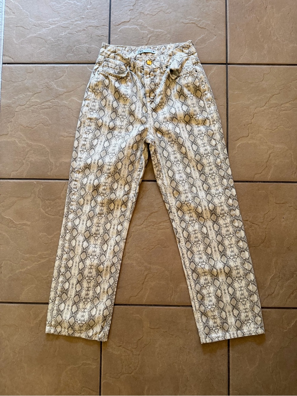 Zara Women's Snake-Print Straight Chinos in Beige and Gray